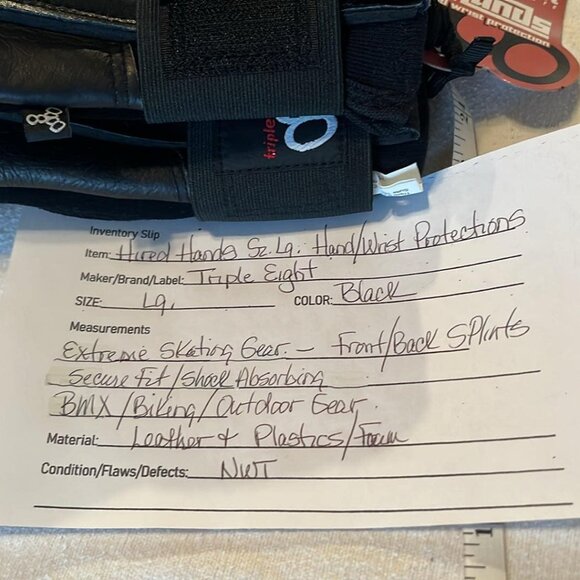 Triple Eight Gloves Hand Wrist Protection BMX Biker Skater Skateboard - Picture 2 of 8